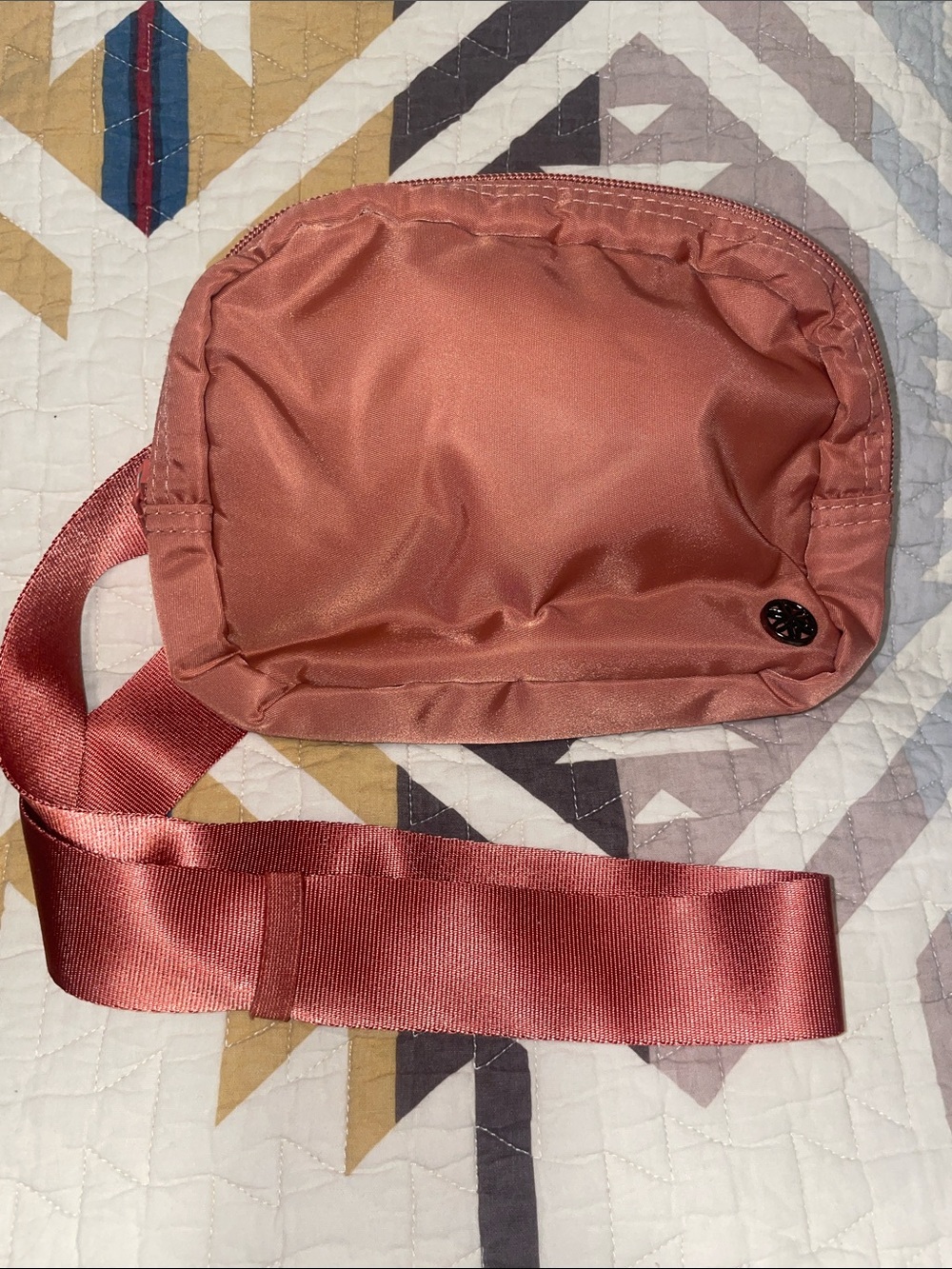 Dusty Rose Women's Crossbody Belt Bag